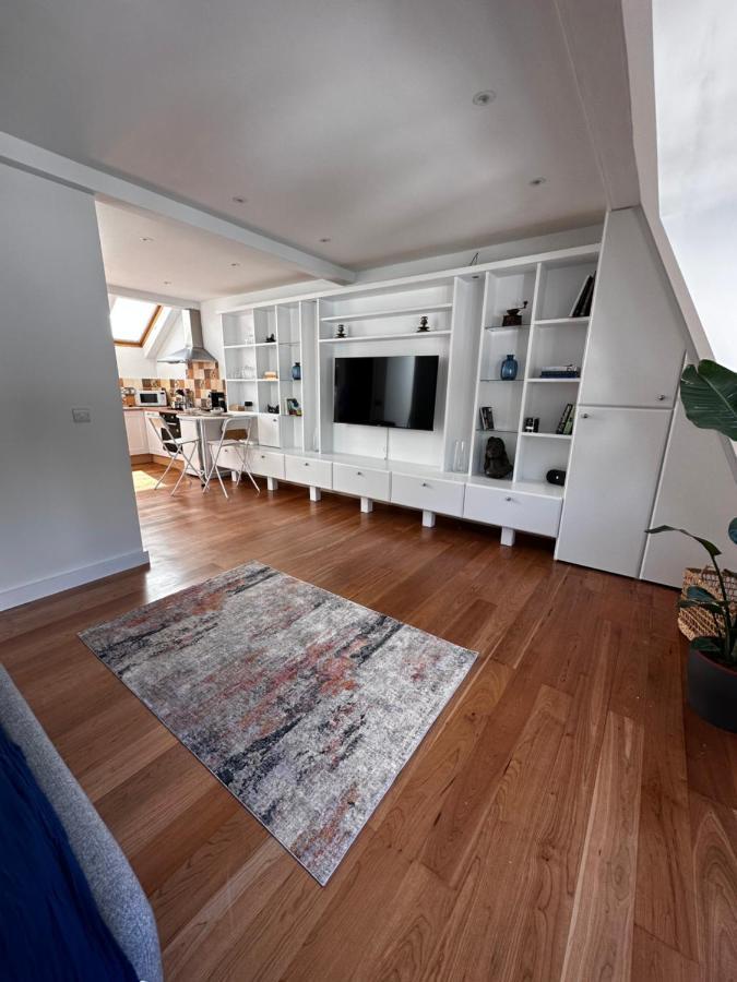 Studio Flat In The Heart Of Hampstead, ロンドン エクステリア 写真